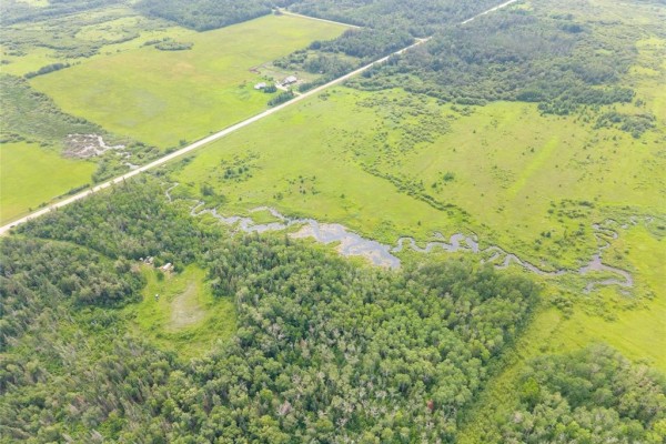 39079 101 R Road, Balsam Bay, MB, photo 2