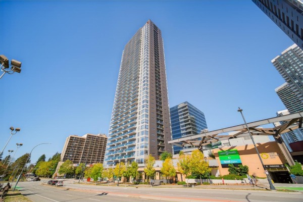 3908 13615 Fraser Highway, Surrey