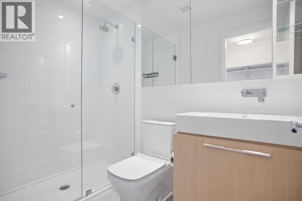 3909 1955 Alpha Way, Burnaby, BC V5C0K6 Photo 5