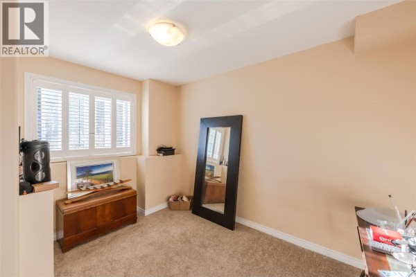 Laundry room - 391 Ridge Road, Penticton, BC V2A8N7 Photo 3