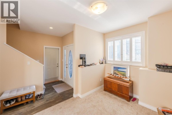 Office - 391 Ridge Road, Penticton, BC V2A8N7 Photo 5