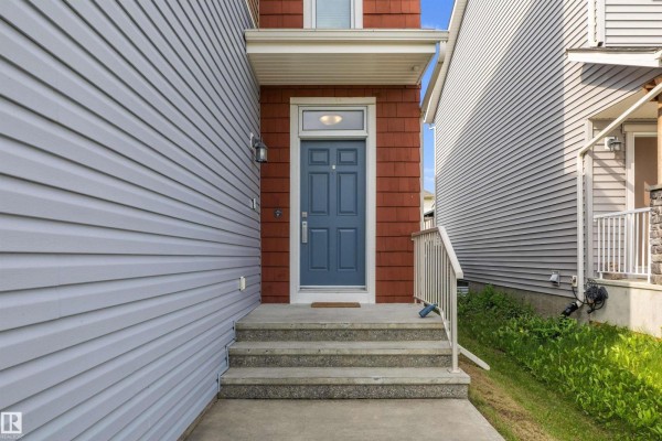 3911 Claxton Lo Sw, Edmonton, AB, photo 3