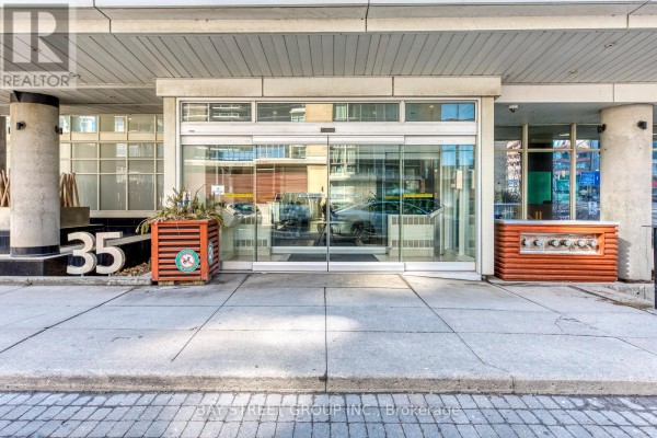 3912 - 35 Mariner Terrace, Toronto, ON, photo 3