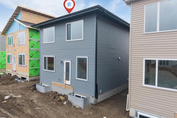 Kitchen - 3912 39 Av, Beaumont, AB T4X3A2 Photo 3