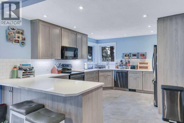 Kitchen - 39126 Range Road 262, Rural Lacombe County, AB T4L2N2 Photo 4