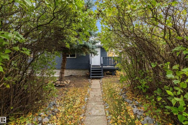 3913 53a St, Wetaskiwin