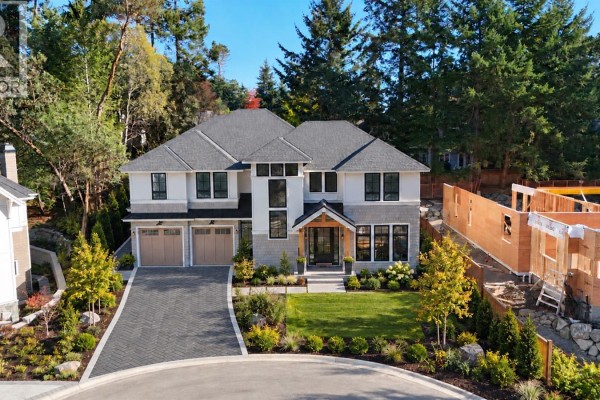 Residential for sale at 3913 Woodlands Pl, Saanich, BC - MLS® 5S89Yi