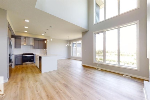 Kitchen - 3918 3a Av Sw, Edmonton, AB T6X3A3 Photo 3