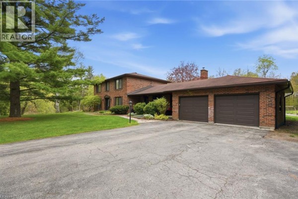 3918 Maddaugh Road, Puslinch, ON, photo 2
