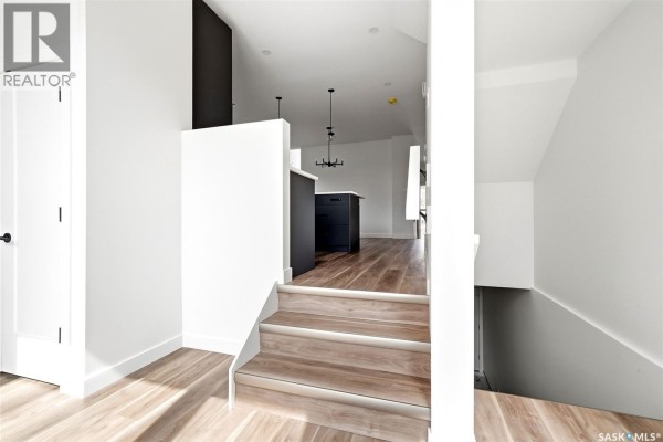 Mud room - 3919 Qu'appelle Drive, Regina, SK S4S0E1 Photo 3
