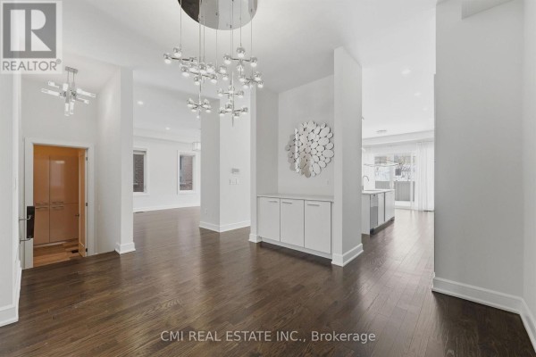 Dining room - 392 Farrell Road, Vaughan, ON L6A4W8 Photo 5