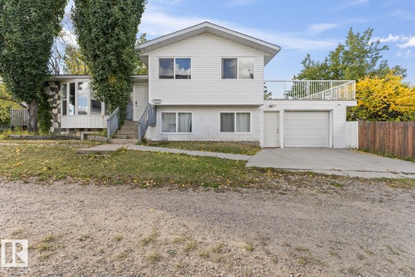 Residential for sale at 3920 52 Av, Cold Lake, AB - MLS® ahZN0K
