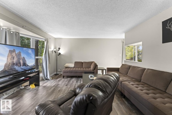 3920 52 Av, Cold Lake, AB, photo 3