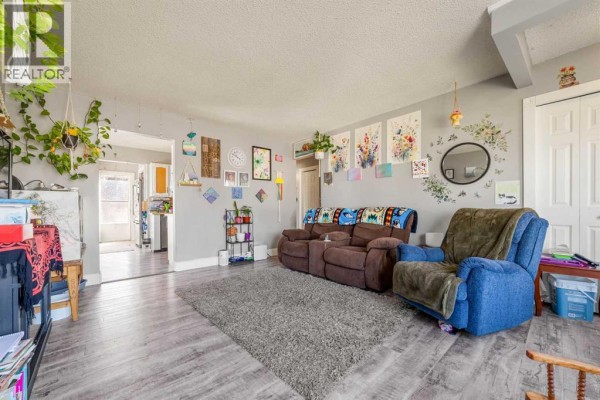 Primary Bedroom - 3921 Harmony Place, Taber, AB T1G1A2 Photo 5