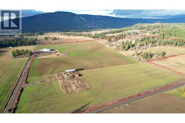 3922 Hullcar Road, Armstrong, BC, photo 2