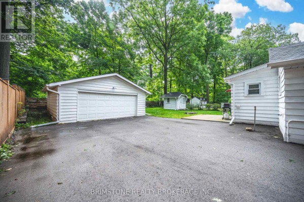 3923 Algonquin Avenue, Innisfil, ON L9S2M3 Photo 2