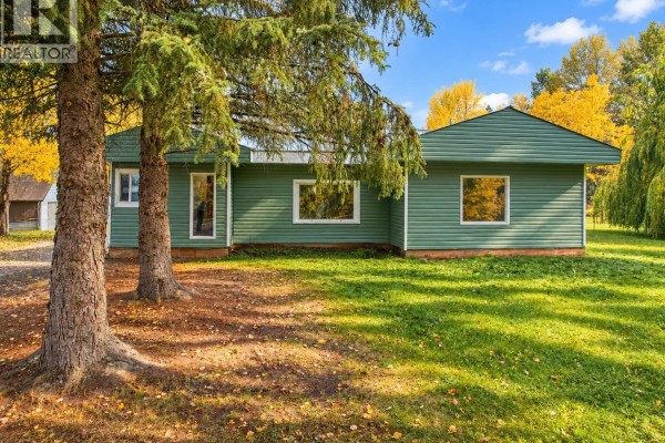 Residential for sale at 3925 Aird Road, Quesnel, BC - MLS® Pb6NKR