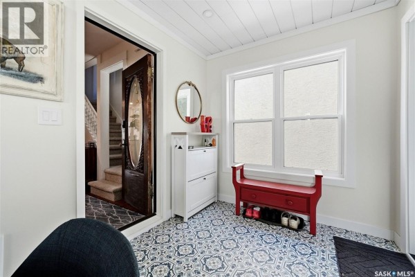 2pc Bathroom - 3925 Victoria Avenue, Regina, SK S4T1M7 Photo 5