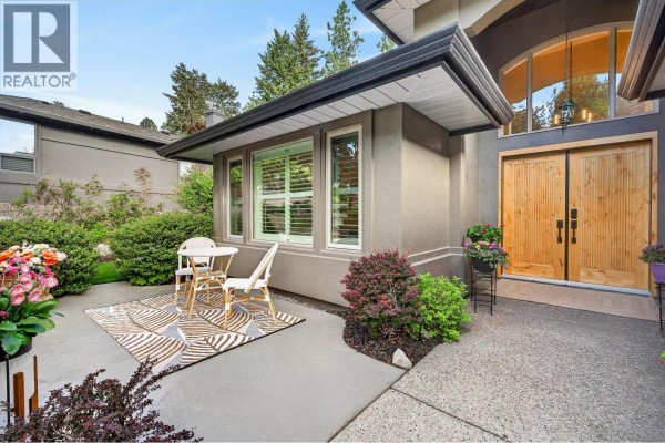 3929 Gallaghers Circle, Kelowna, BC, photo 3