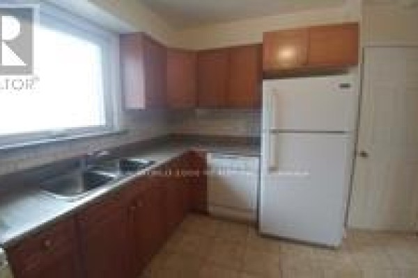 Family room - 393 Hounslow Avenue, Toronto, ON M2R1H7 Photo 2