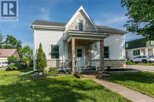 393 Huron Street, New Hamburg