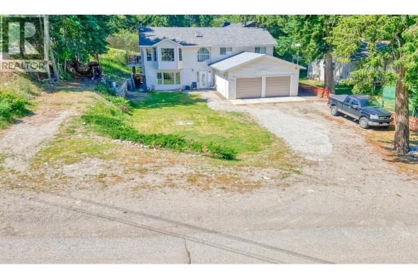 Kitchen - 393 Northern View Drive, Vernon, BC V1H2C3 Photo 4