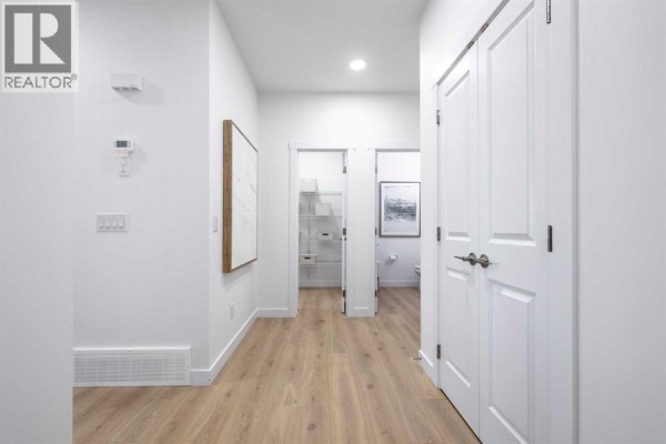 2pc Bathroom - 393 Sora Park Se, Calgary, AB T3S1C4 Photo 4