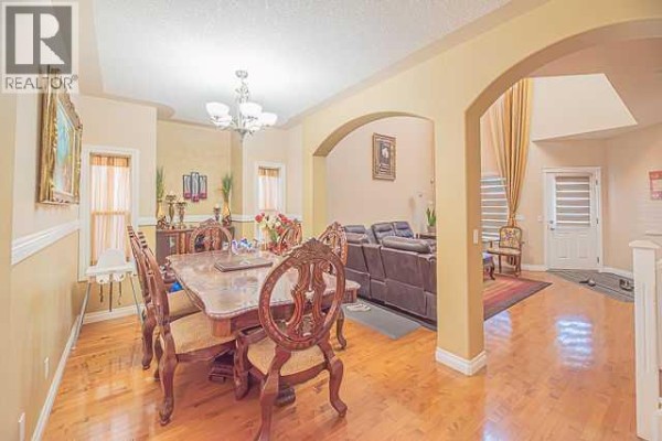 2pc Bathroom - 393 Taralake Landing Ne, Calgary, AB T3J0A6 Photo 5