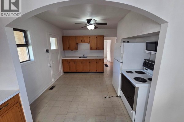 Laundry room - 3933 10th Ave, Port Alberni, BC V9Y4X1 Photo 4