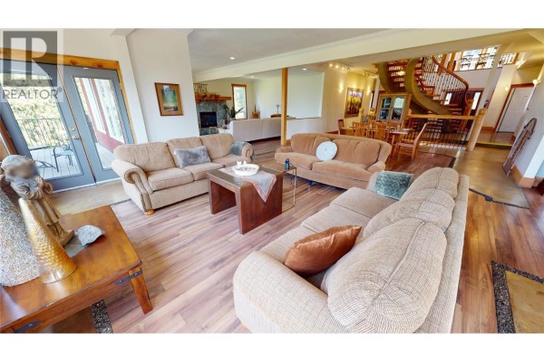3934 Cokato Road, Fernie, BC, photo 3