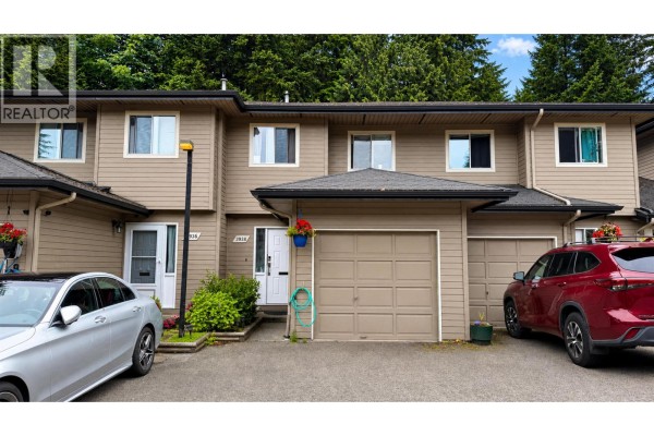 3938 Indian River Drive, North Vancouver, BC V7G2G9 Photo 5
