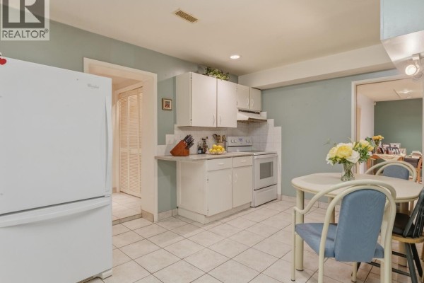 3939 Boundary Road, Vancouver, BC V5R2M4 Photo 5