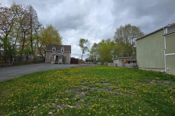 394-406 Regent Street, Hawkesbury, ON K6A1E9 Photo 4