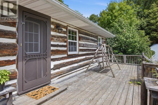 394 Kenyon Road, Tay Valley, ON K7H3C5 Photo 4