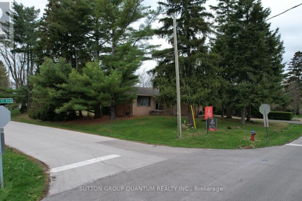 394 Maplehurst Avenue, Oakville, ON, photo 3