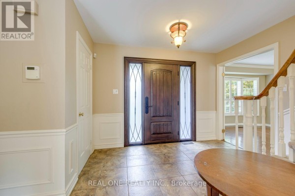 Family room - 3944 Glamis Court, Mississauga, ON L5L3N5 Photo 4