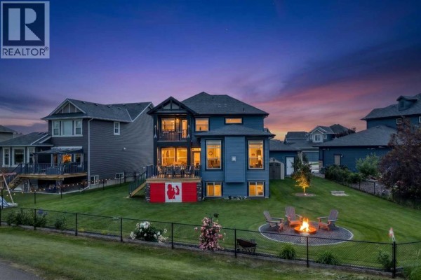 395 Boulder Creek Bay Se, Langdon, AB, photo 2