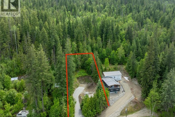 3950 Short Road, Eagle Bay, BC V0E1T0 Photo 2