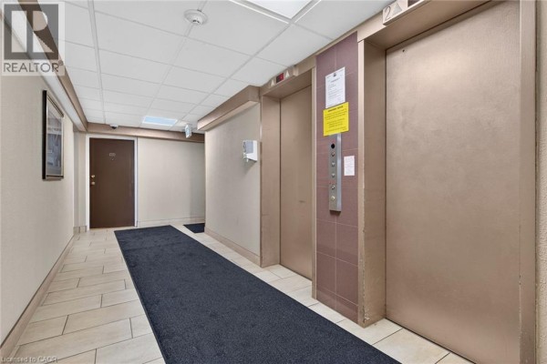 Foyer - 3955 Portage Road Unit# 103, Niagara Falls, ON L2J3W2 Photo 2