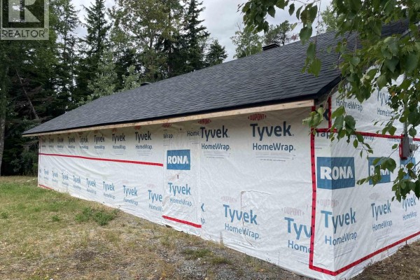 3957 Simpson Crescent, Terrace, BC, photo 2