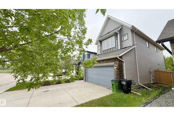 Kitchen - 3962 Claxton Lo Sw, Edmonton, AB T6W1Y7 Photo 3