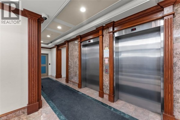 Kitchen - 398 Eglinton Avenue E Unit# 308, Toronto, ON M4P3H8 Photo 3