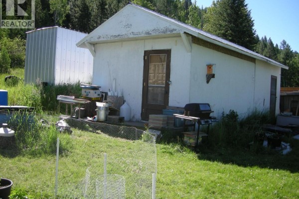 4pc Bathroom - 398 Marguerite Avenue, Greenwood, BC V0H1J0 Photo 5