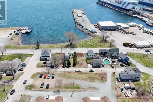 398 Purves St. B2a 1c6, North Sydney, NS B2A1C6 Photo 2