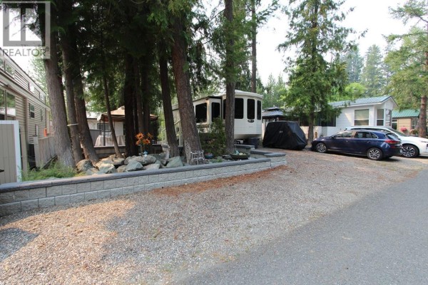 3980 Squilax Anglemont Road Unit# 153, Scotch Creek, BC V0E1M5 Photo 2