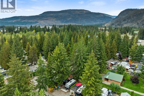 3980 Squilax Anglemont Road Unit# 63, Scotch Creek, BC V0E1M4 Photo 4