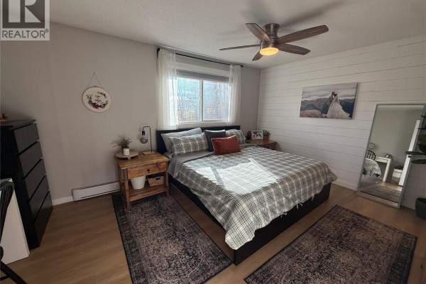 Laundry room - 3988 Sweetwater Road, Dawson Creek, BC V1G0J3 Photo 5