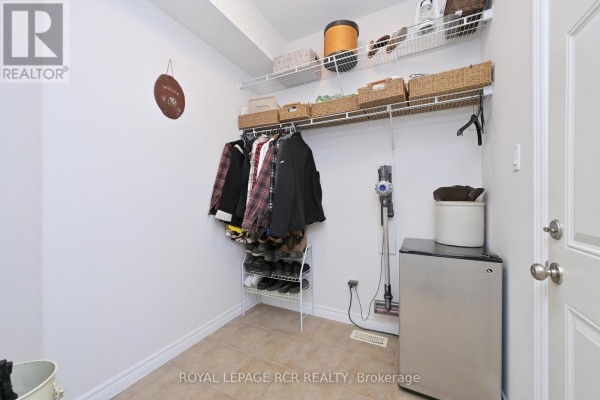 Eating area - 399 Rintoul Crescent, Shelburne, ON L9V3C5 Photo 5