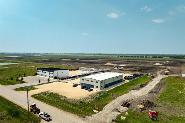 399 Rockall Road, Headingley, MB R4H1B4 Photo 4