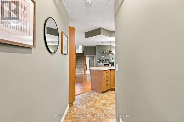 Bedroom 2 - 399 Starwood Drive, Guelph, ON N1E7A3 Photo 5
